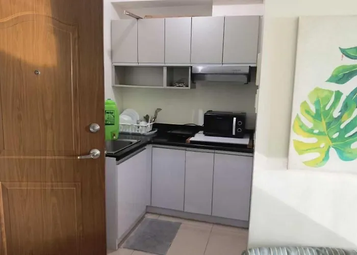 Hotel Oyo 1172 Mvm Transient House 2*
