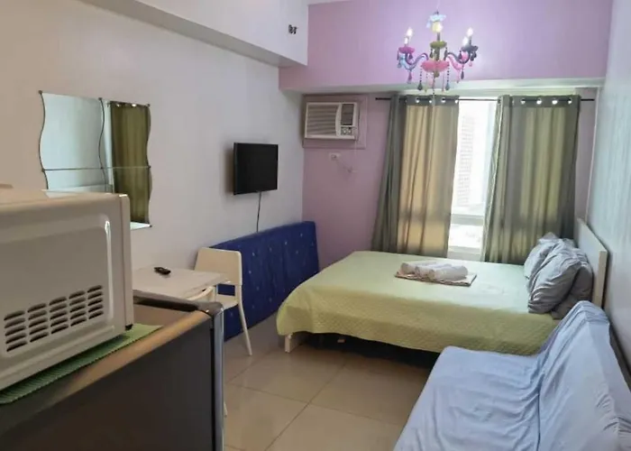 Hotel Oyo 1172 Mvm Transient House Manila